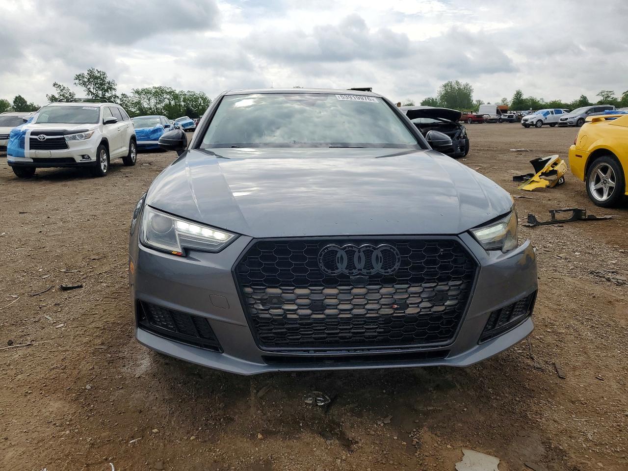 Audi A4 Premium