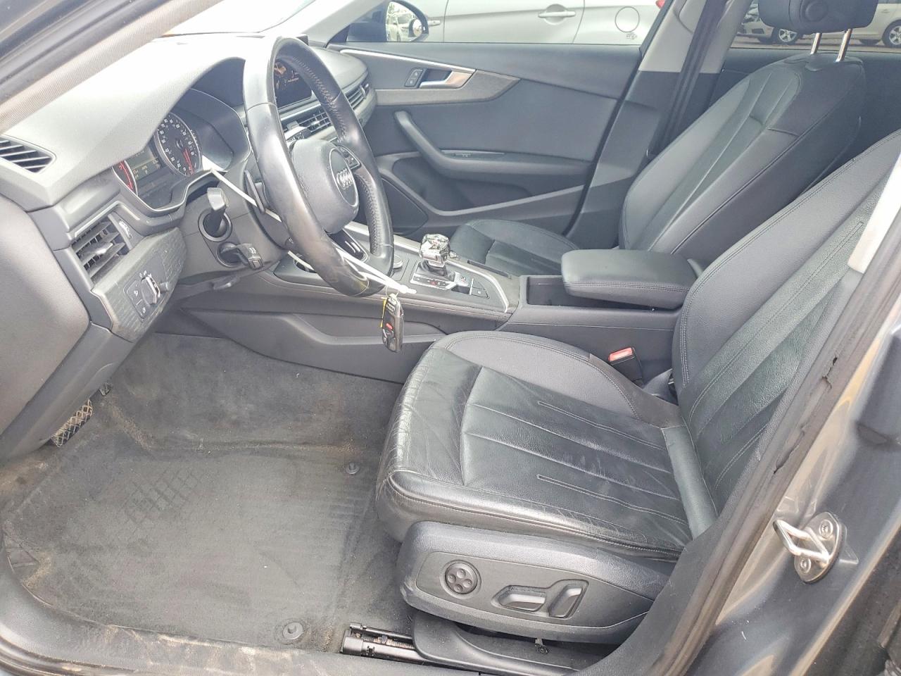 Audi A4 Premium