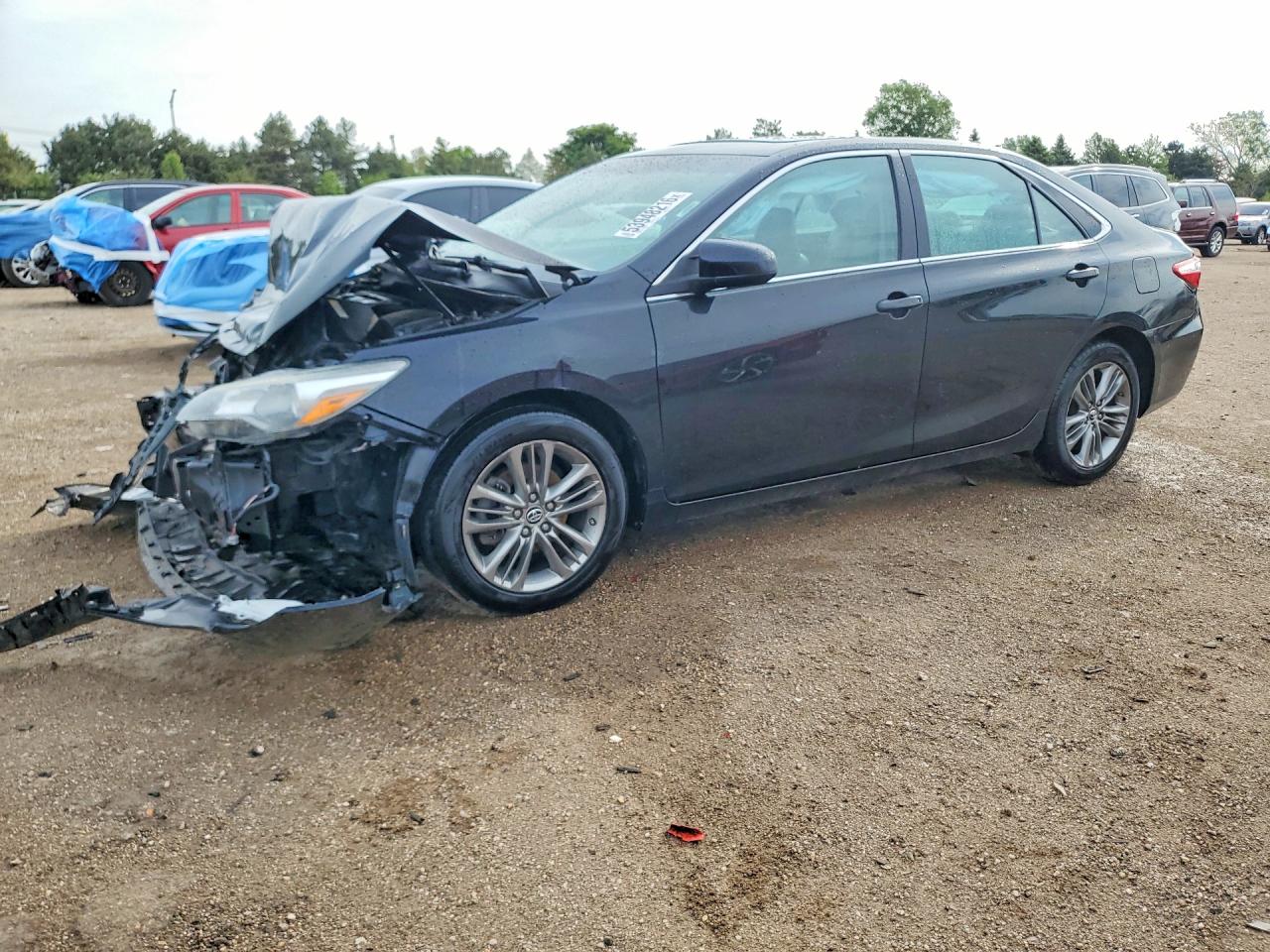 Salvage Toyota Camry Image