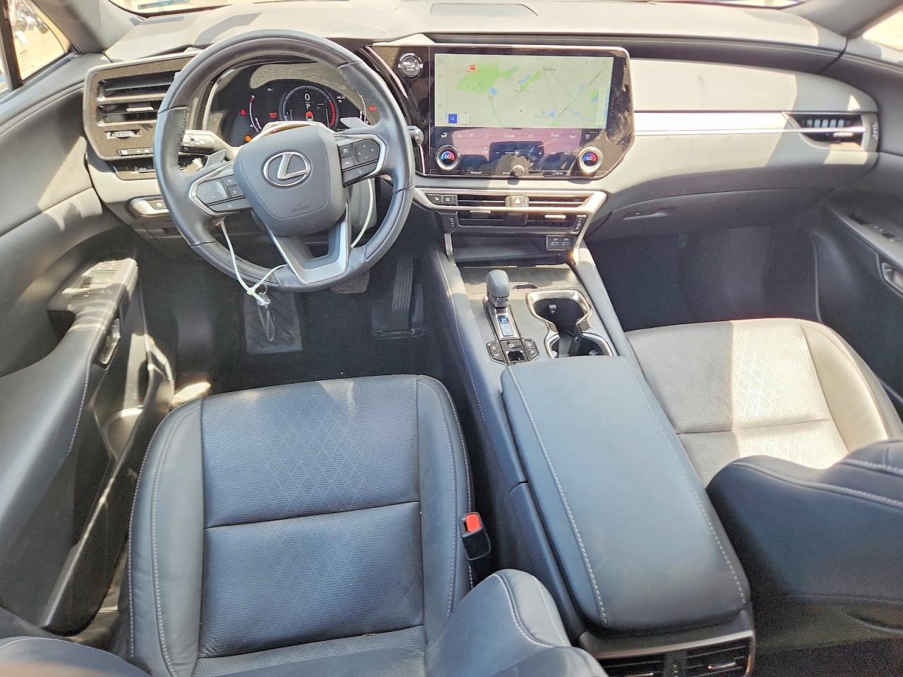 Lexus RX Premium+