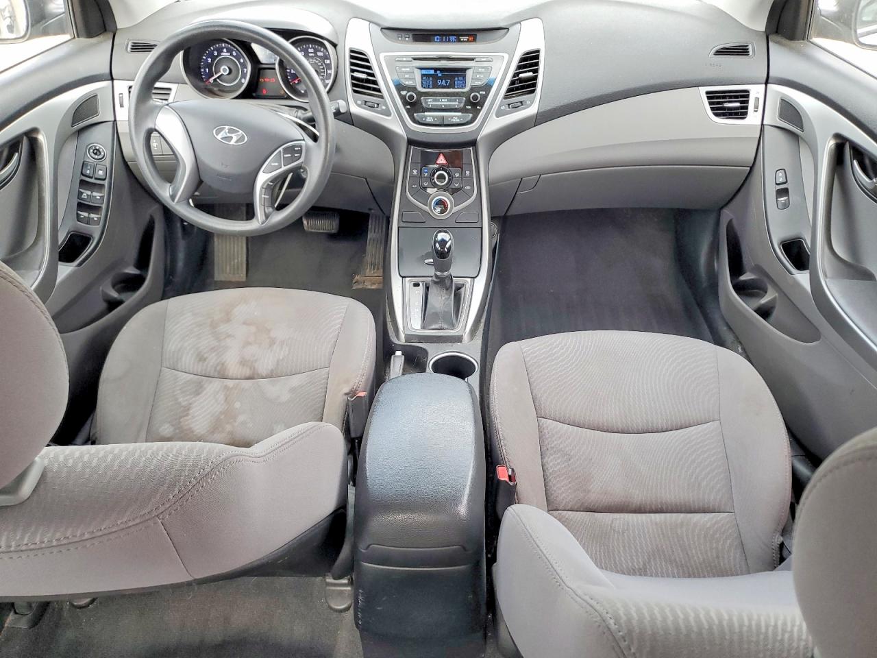 Hyundai ELANTRA Se