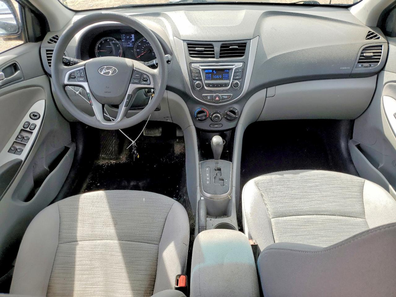 Hyundai ACCENT Se