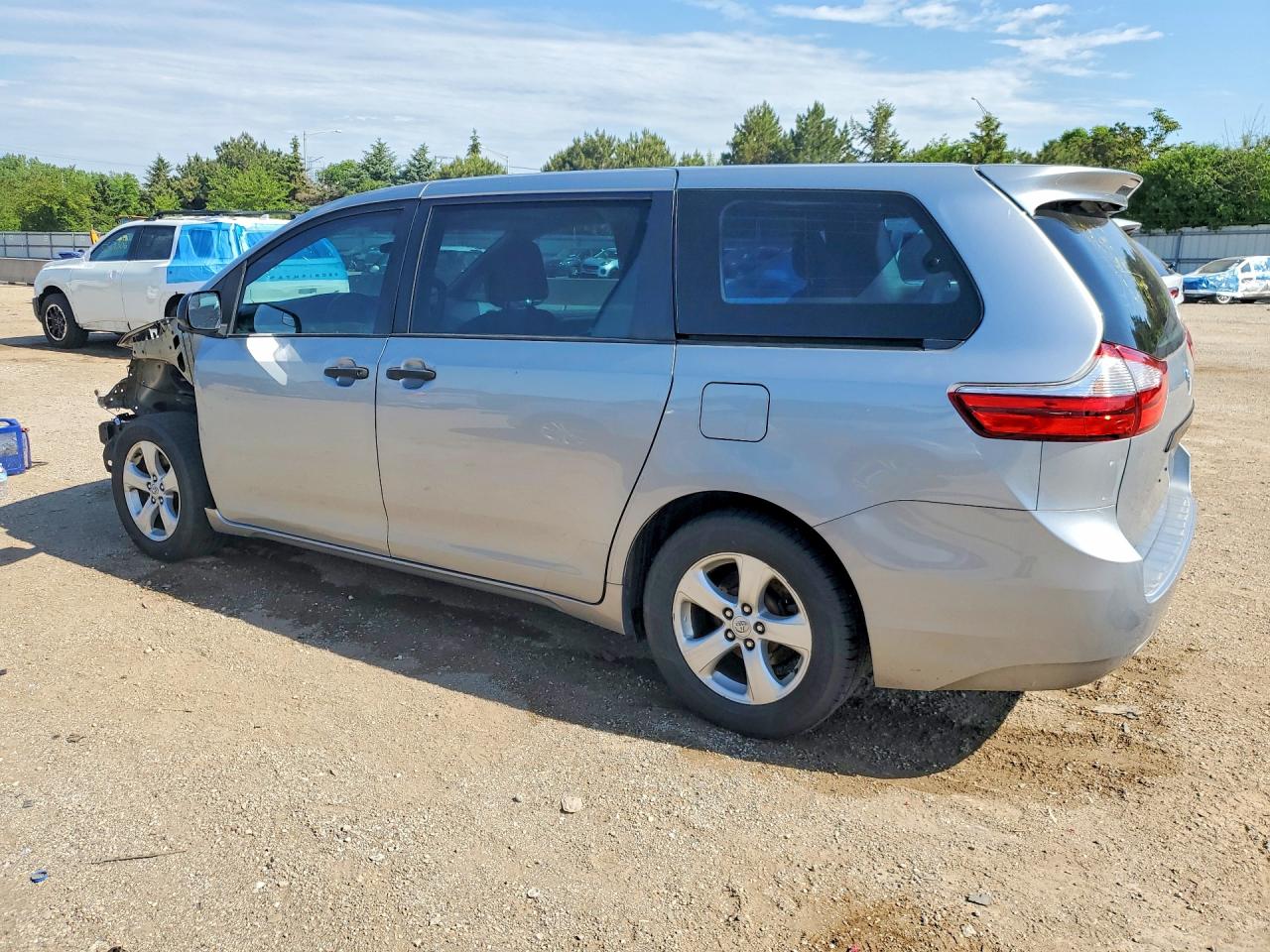 Toyota Sienna L 7-passenger