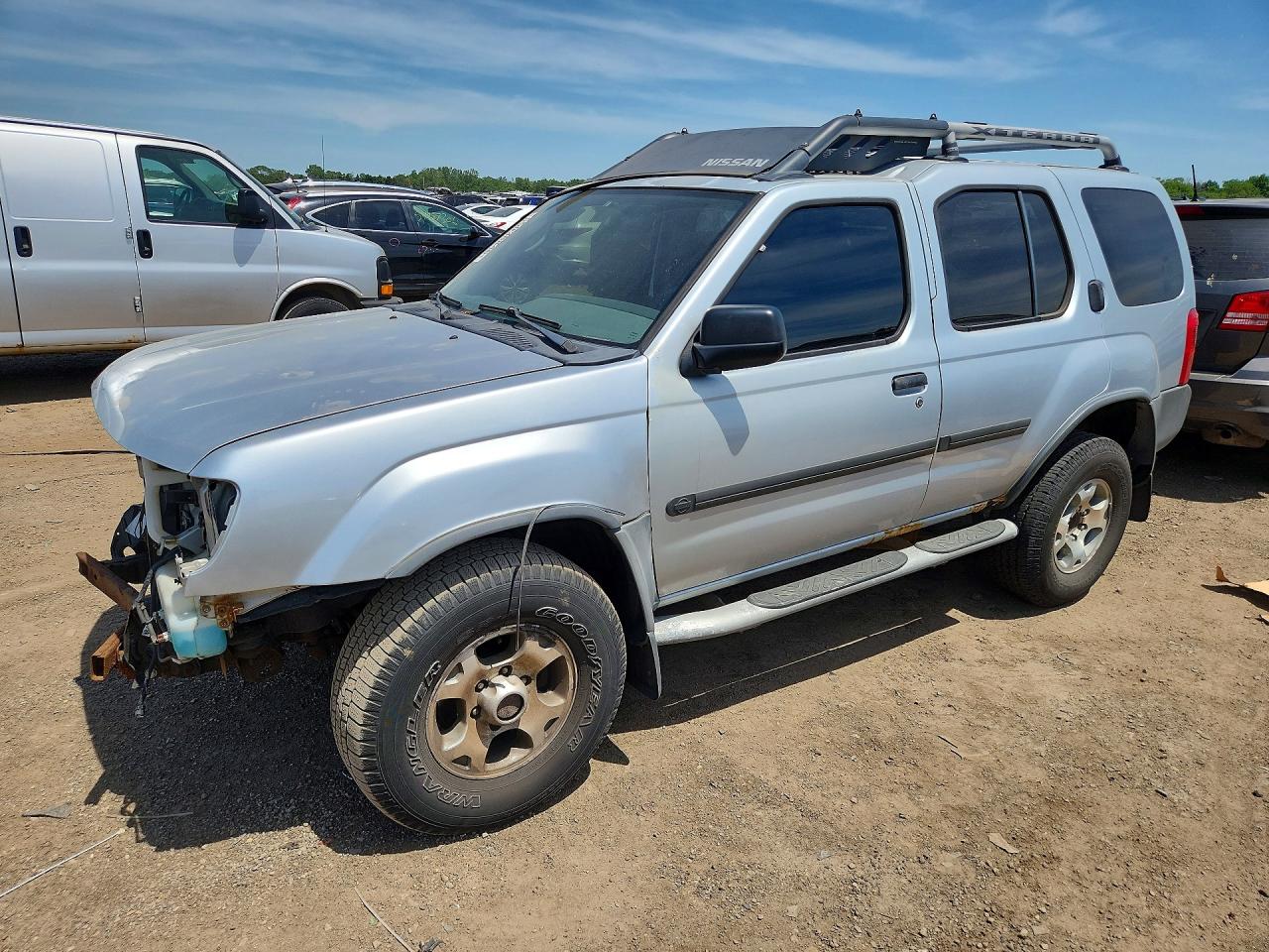 Salvage Nissan Xterra Image