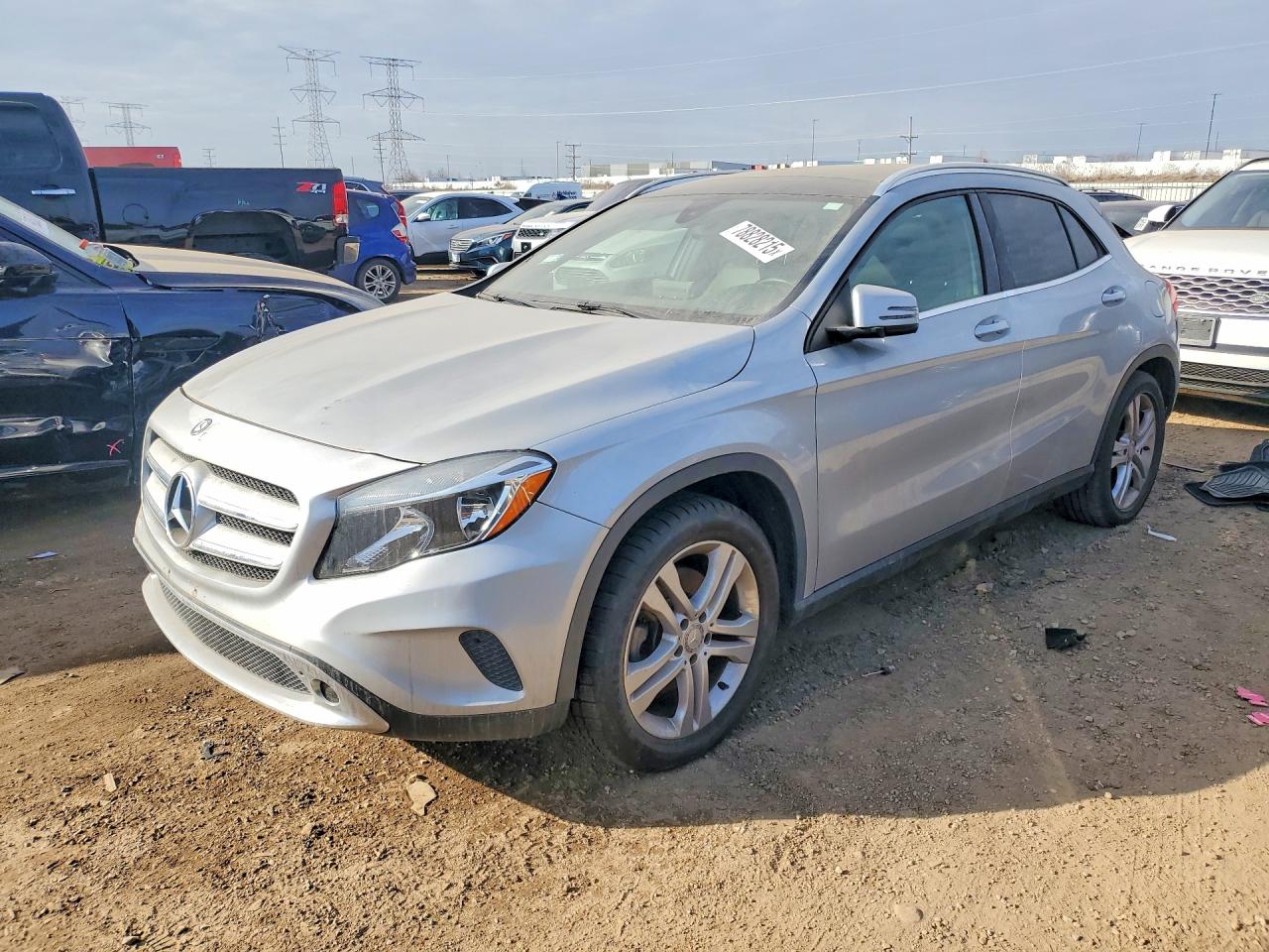Salvage Mercedes-Benz GLA Image