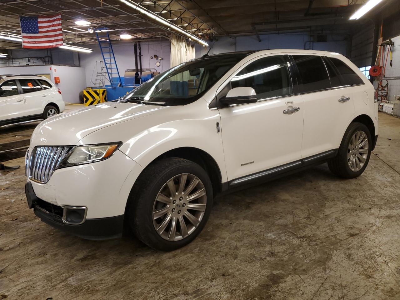 Salvage Lincoln MKX Image