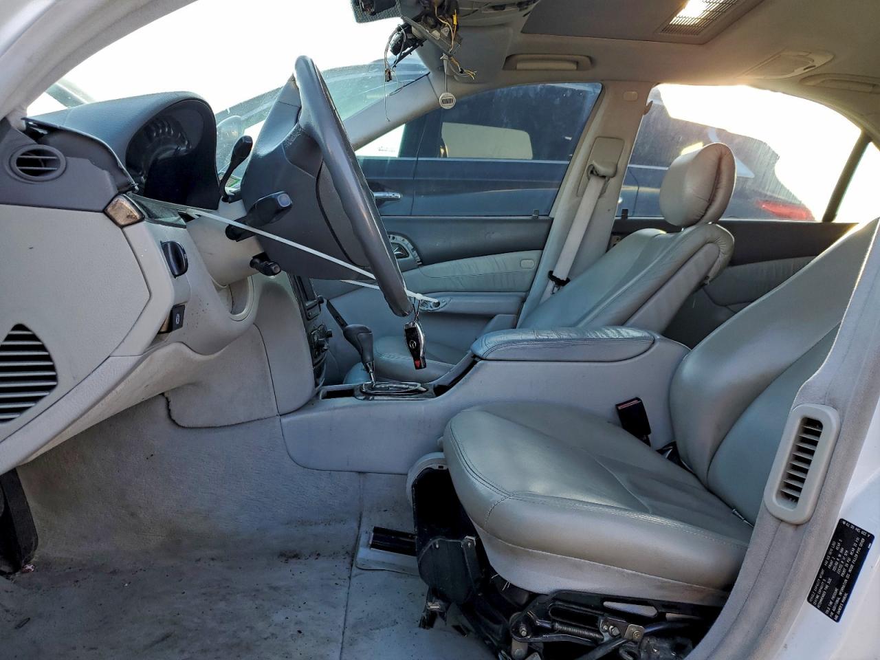 Mercedes-Benz S-Class 500
