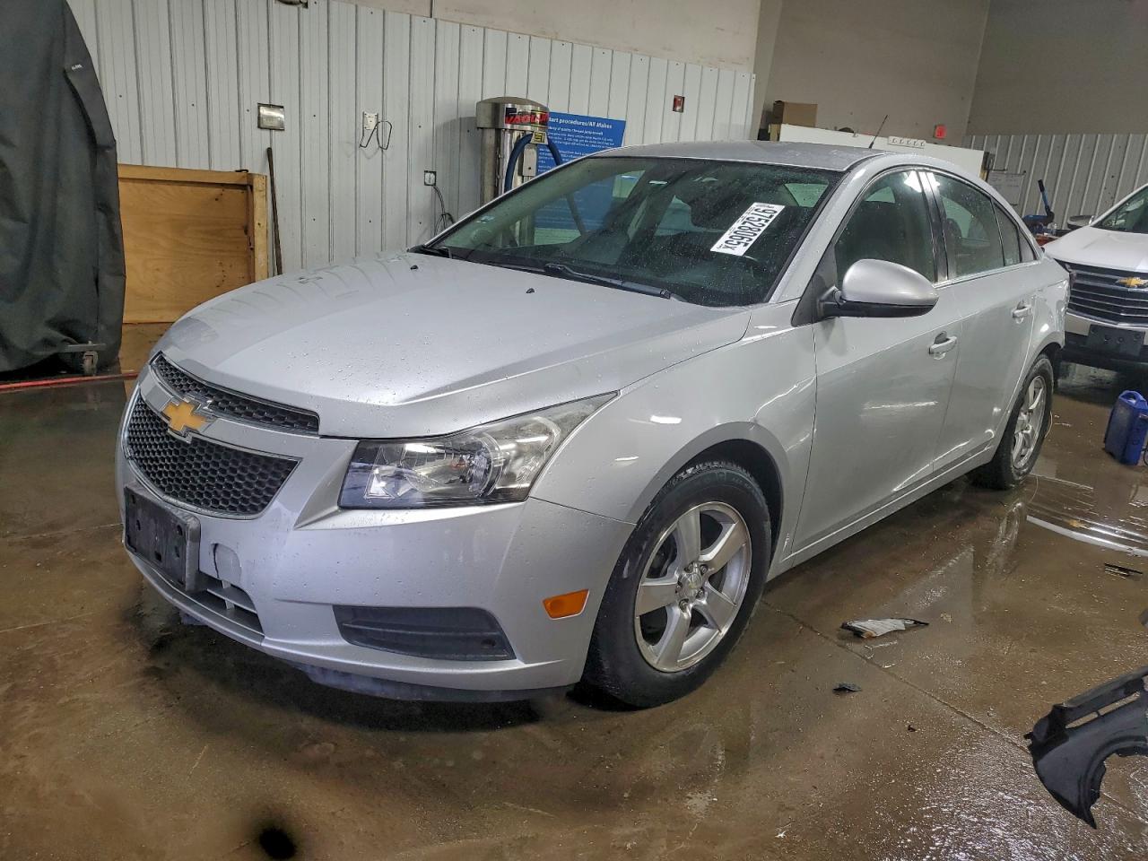 Salvage Chevrolet Cruze Image