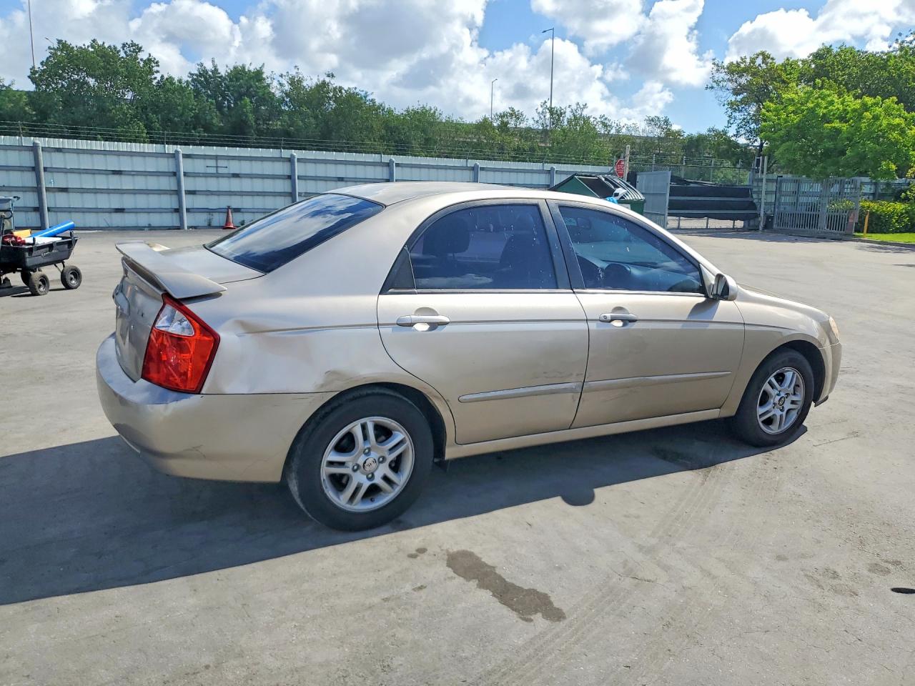 Kia Spectra Lx