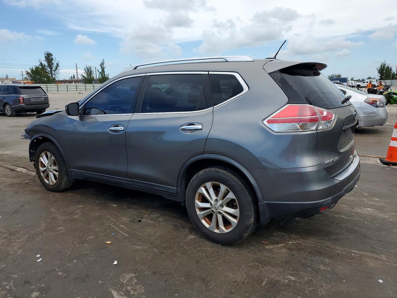 Nissan Rogue Sv