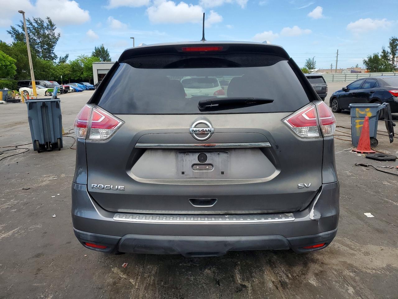 Nissan Rogue Sv