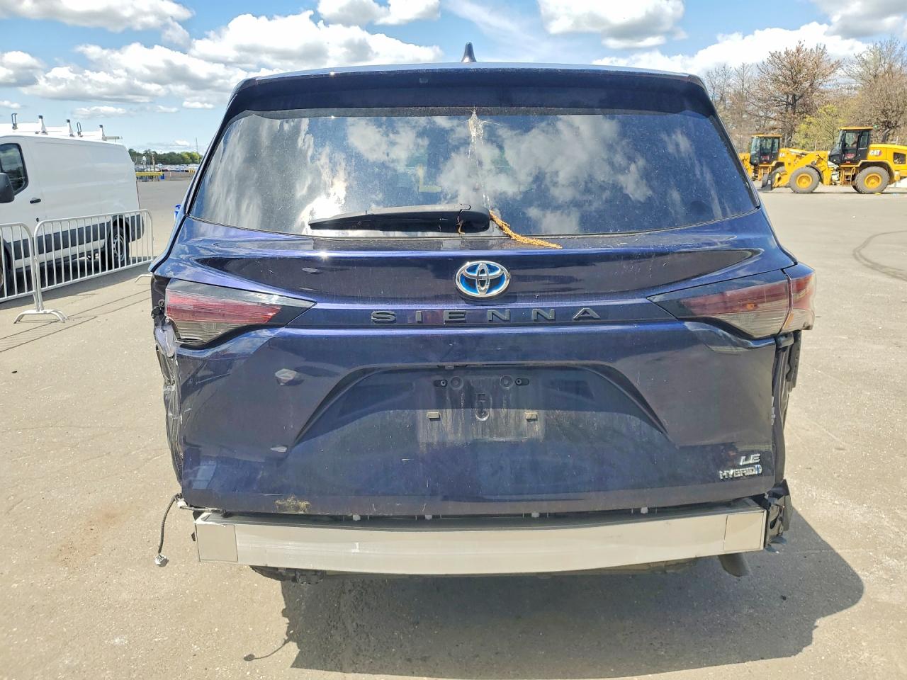 Toyota Sienna Le