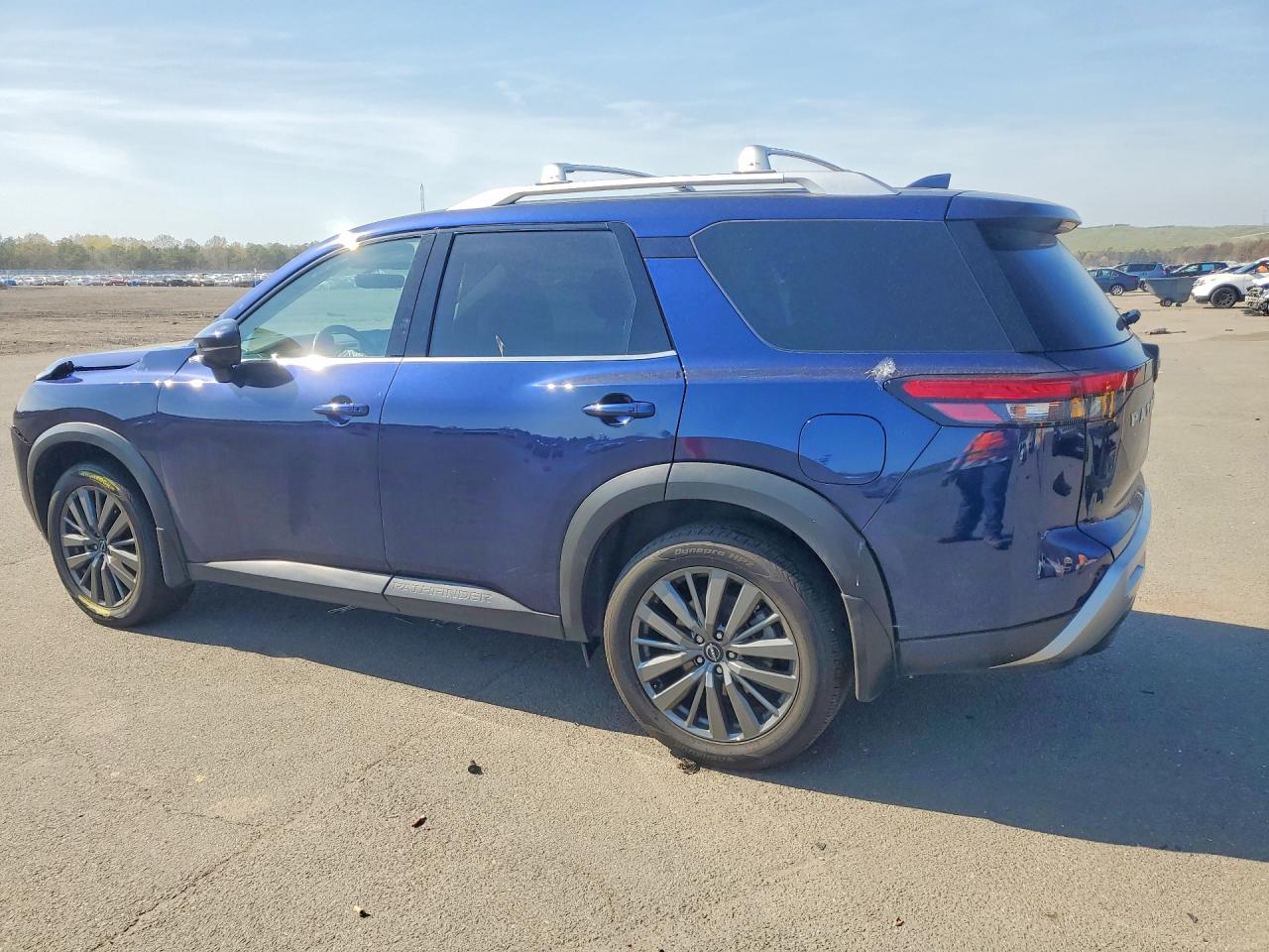 Nissan Pathfinder Sl