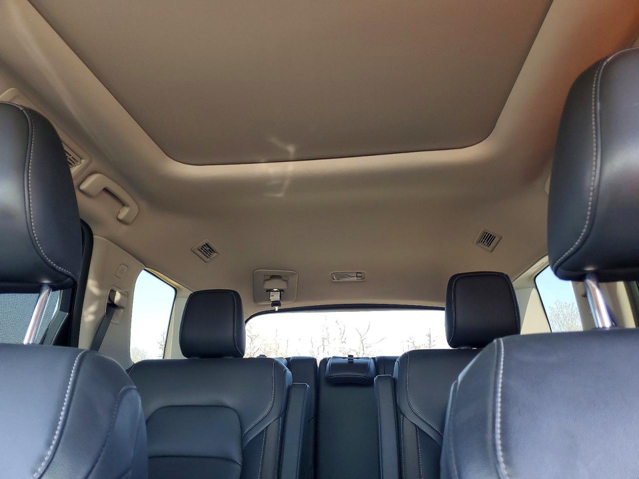 Nissan Pathfinder Sl