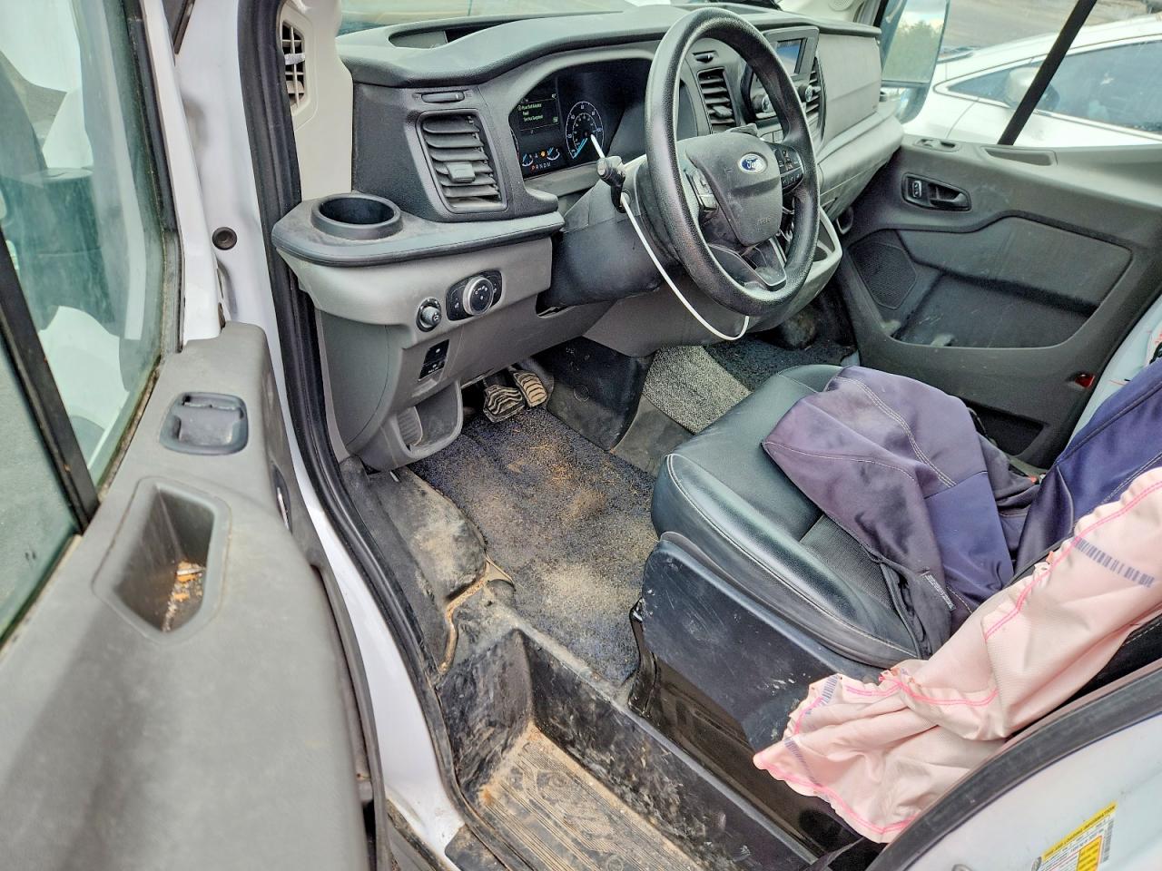 Ford Transit T-150