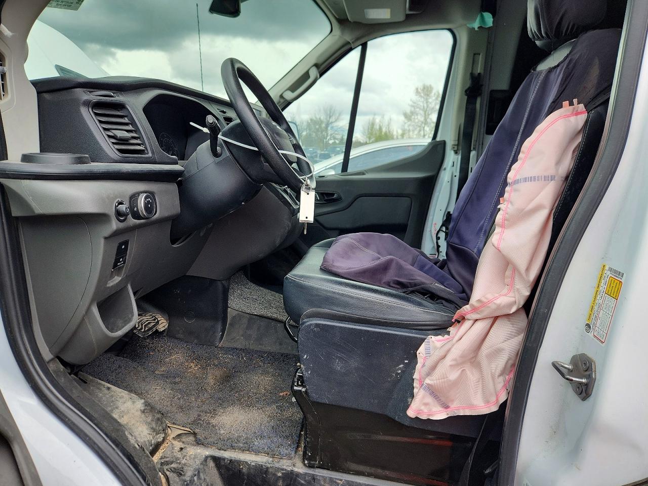 Ford Transit T-150