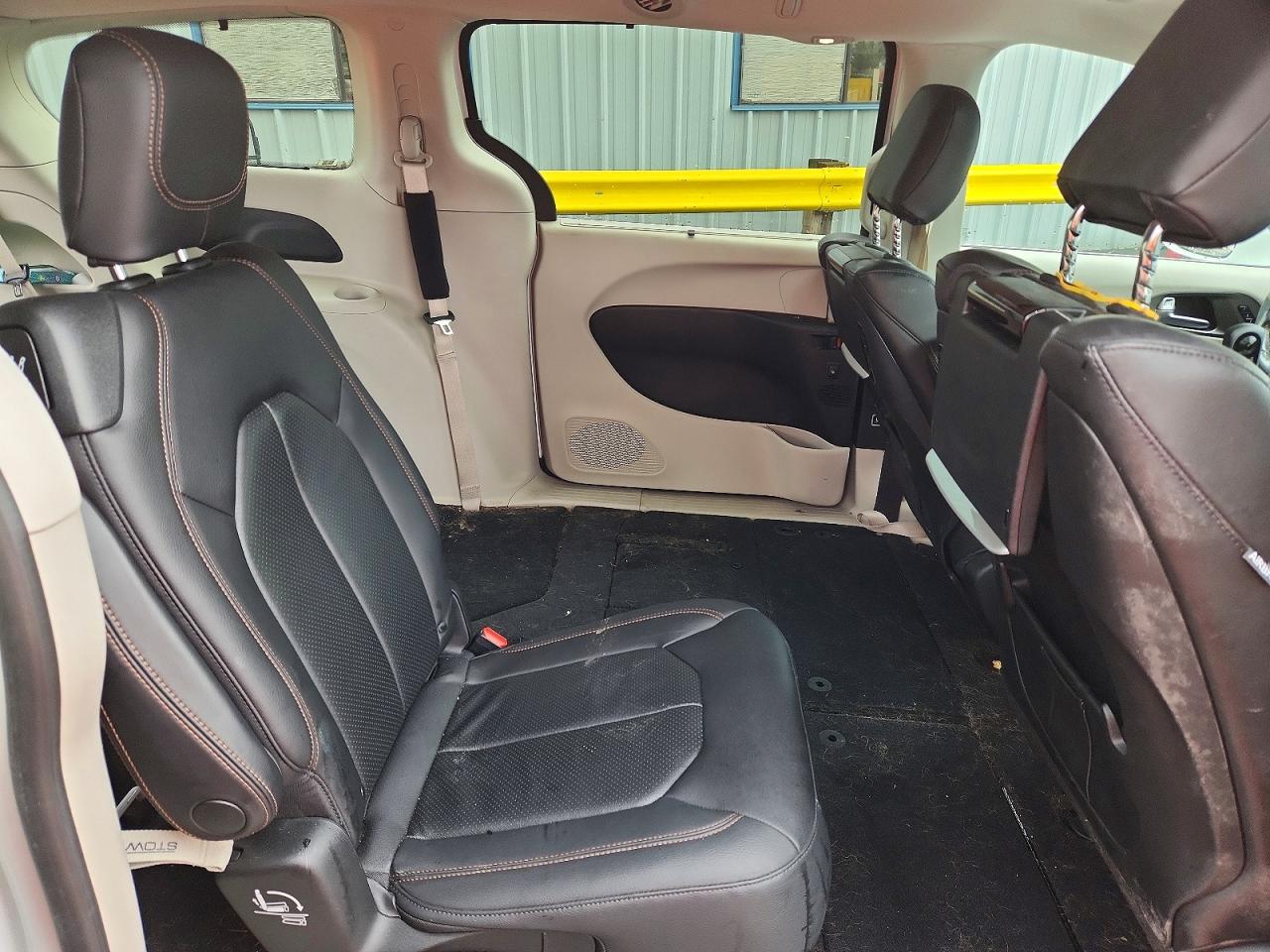 Chrysler Pacifica Touring L Plus