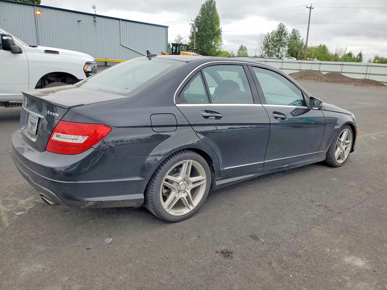 Mercedes-Benz C-Class 300 4matic