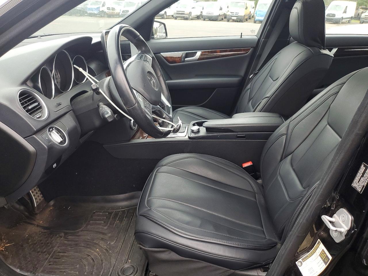 Mercedes-Benz C-Class 300 4matic
