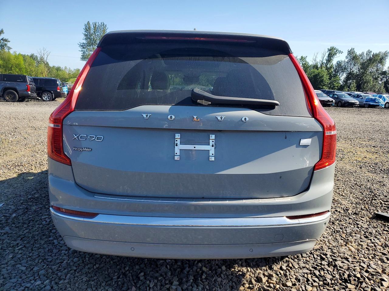 Volvo XC90 Plus