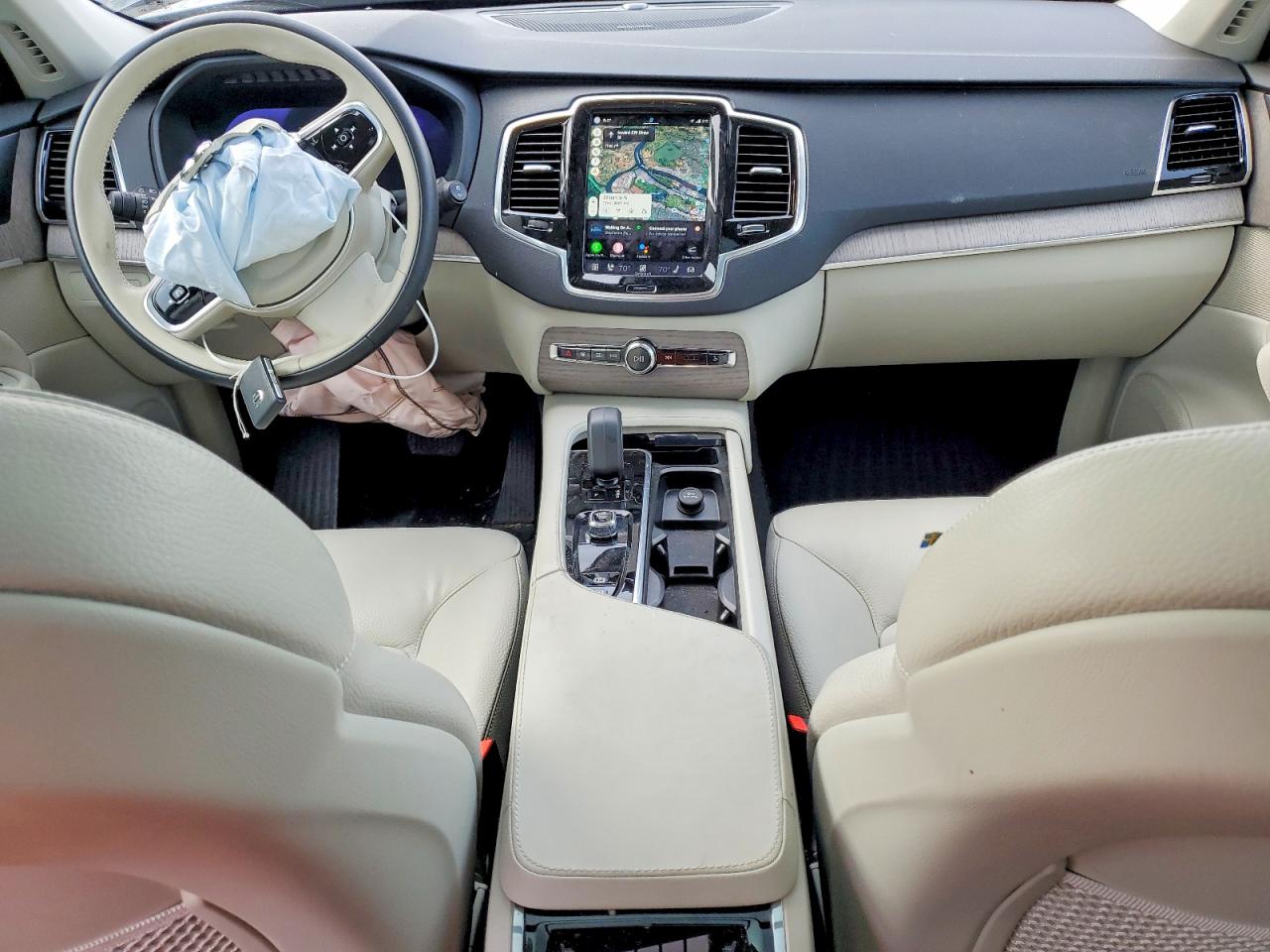 Volvo XC90 Plus