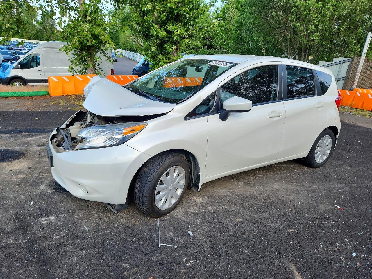 Salvage Nissan Versa Image