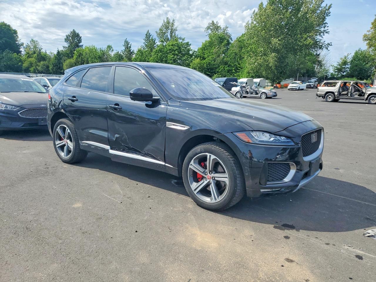 Jaguar F-PACE S