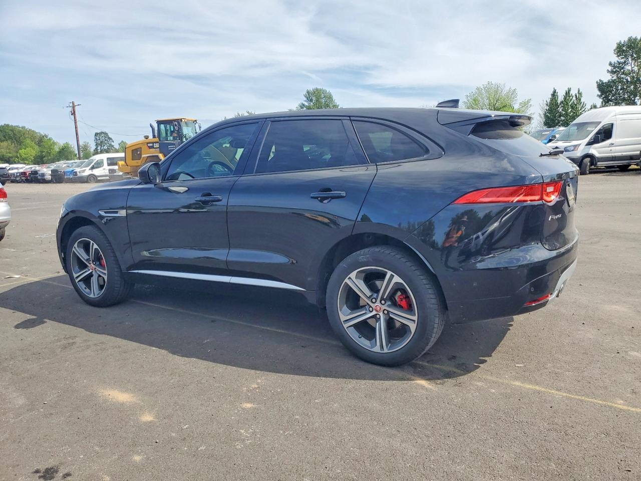 Jaguar F-PACE S