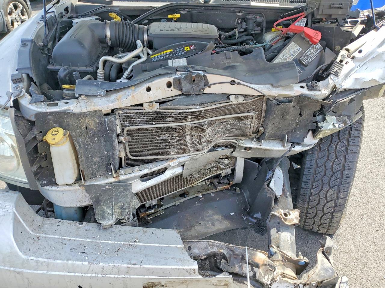 Dodge Dakota Quad Slt