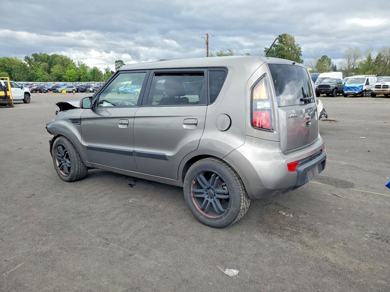 Kia Soul +