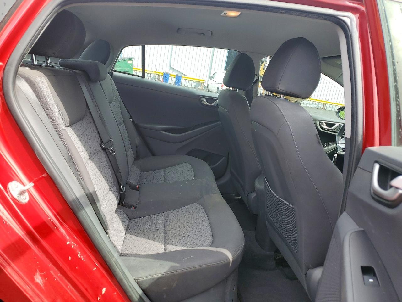 Hyundai Ioniq Blue