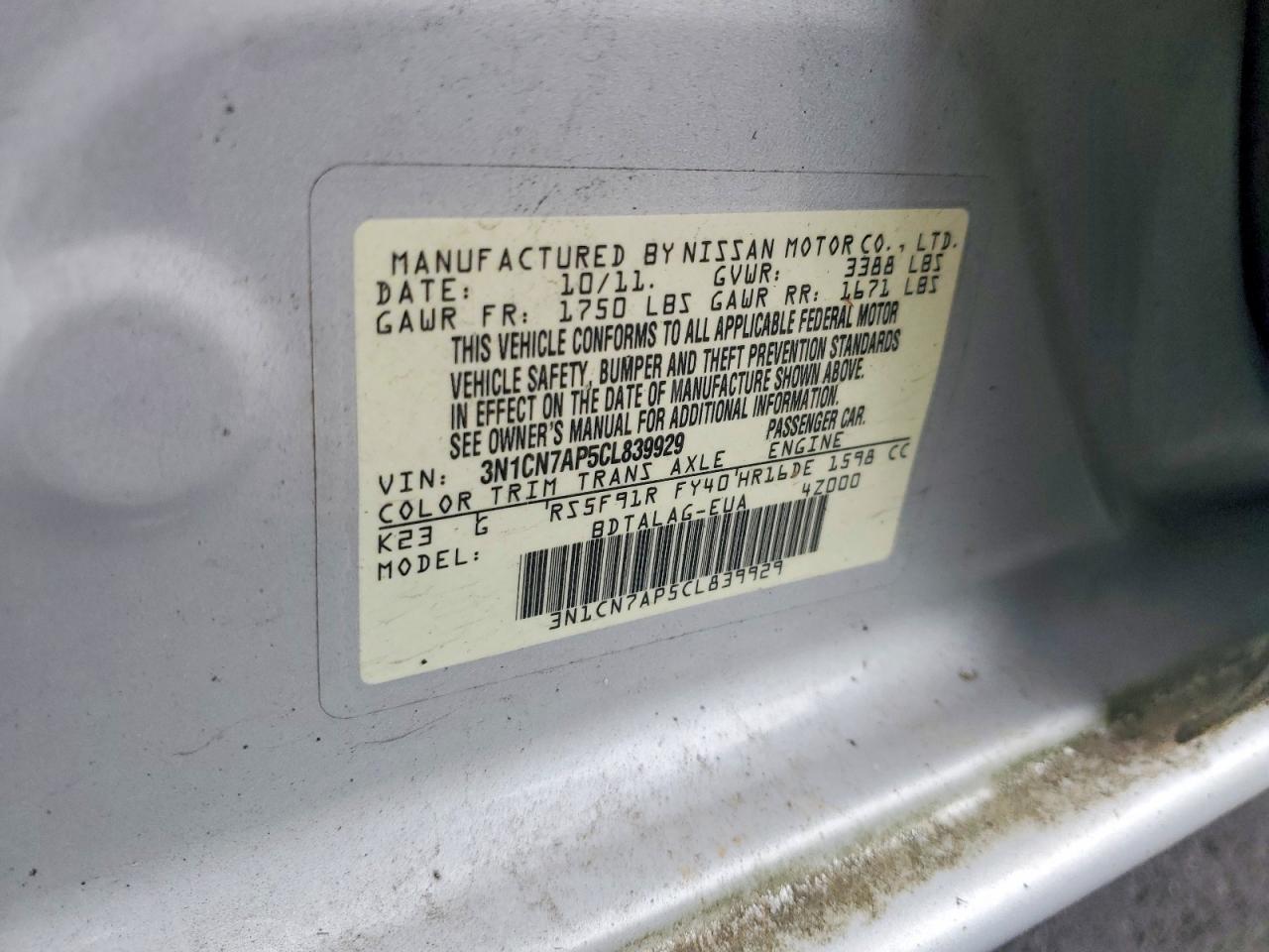Nissan Versa 1.6 S