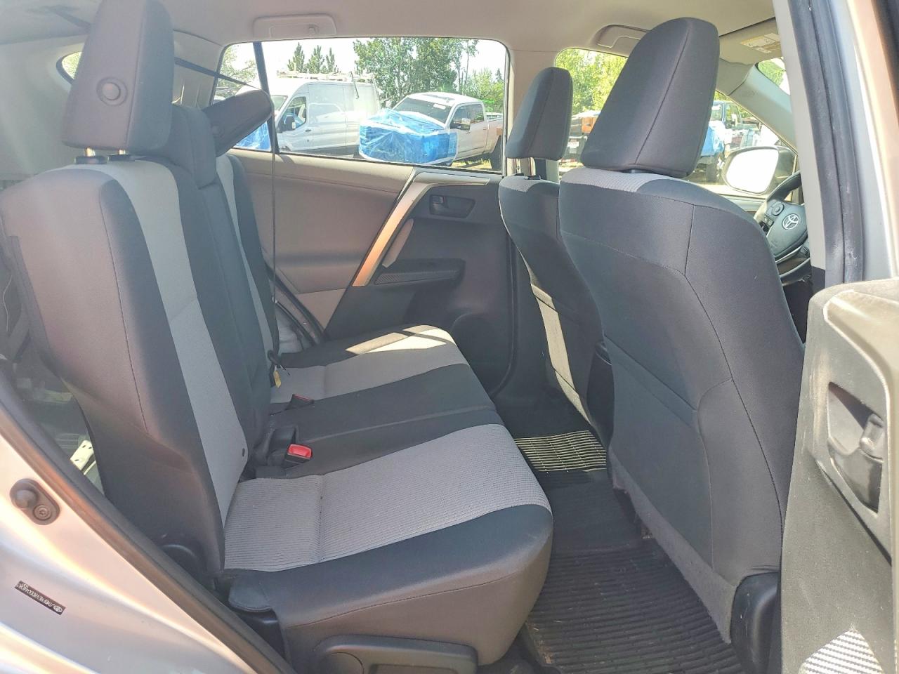 Toyota RAV4 Le