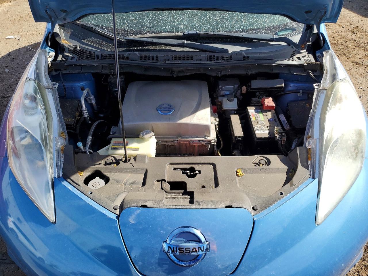 Nissan LEAF S