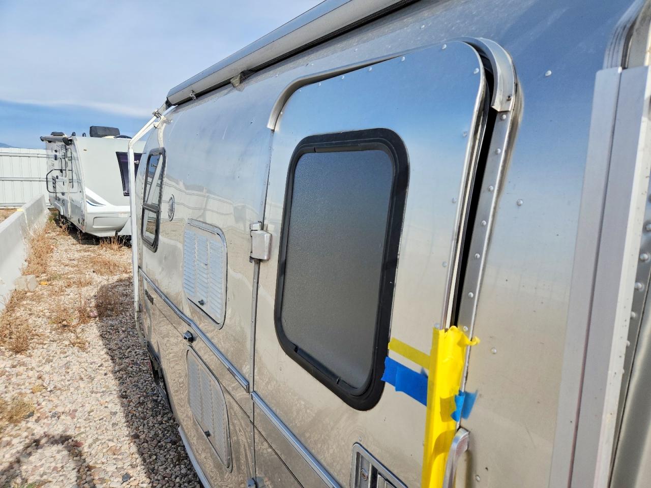Airstream Minuet
