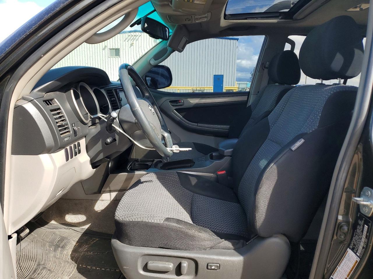 Toyota 4Runner Sr5