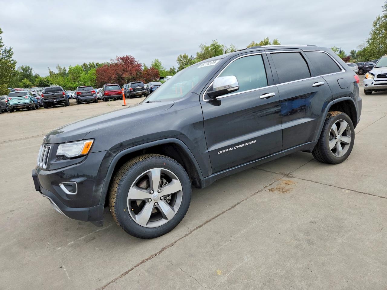 Salvage Jeep Grand Cherokee Image