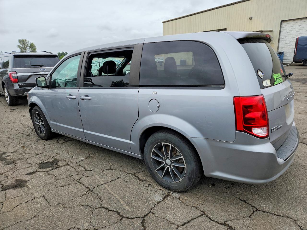 Dodge Caravan Se