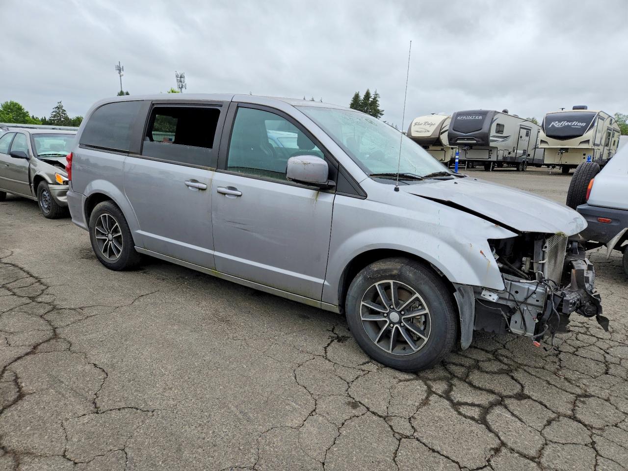 Dodge Caravan Se