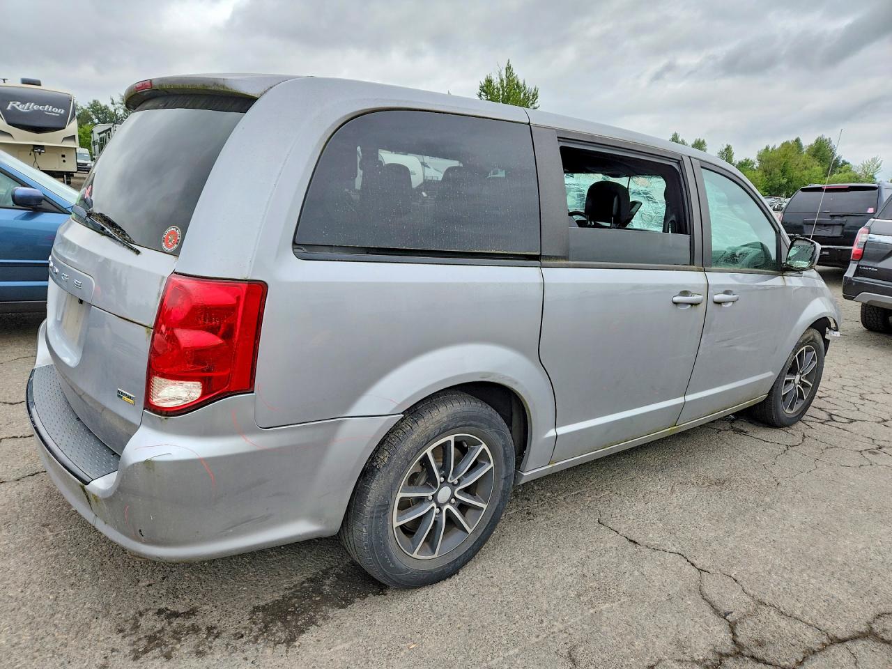 Dodge Caravan Se