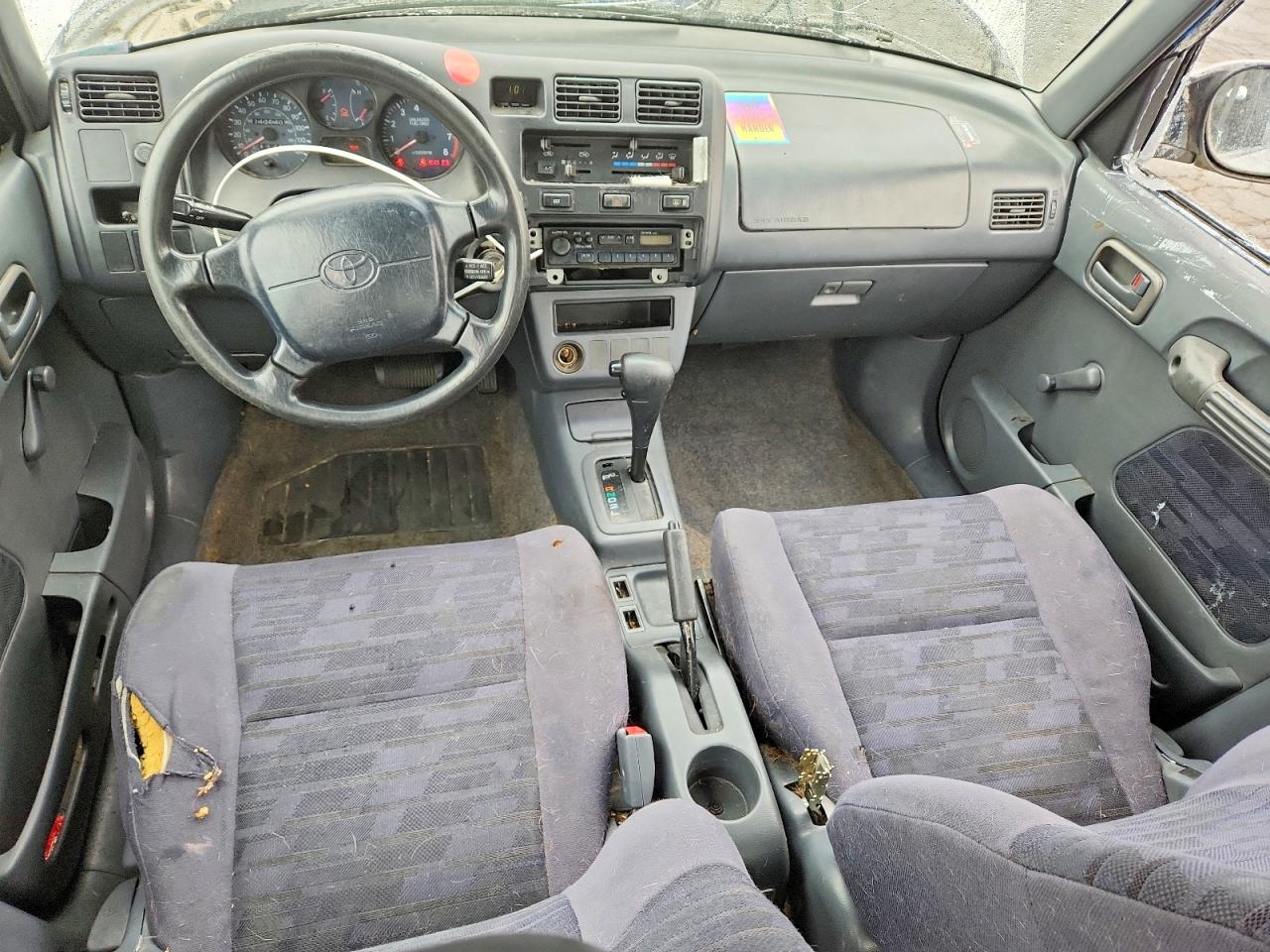Toyota RAV4 Base