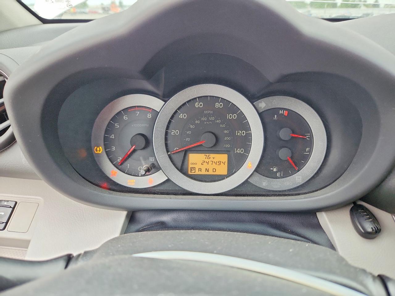Toyota RAV4 Base