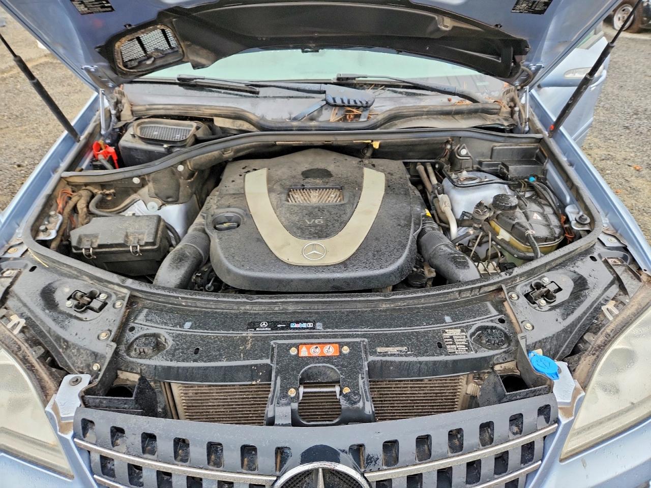 Mercedes-Benz M-Class 350
