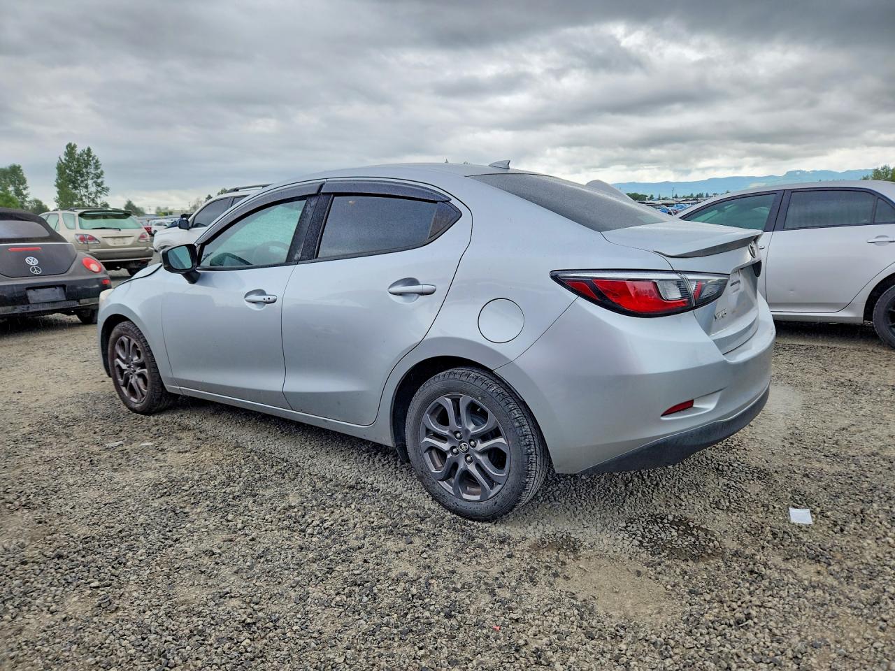 Toyota Yaris Le
