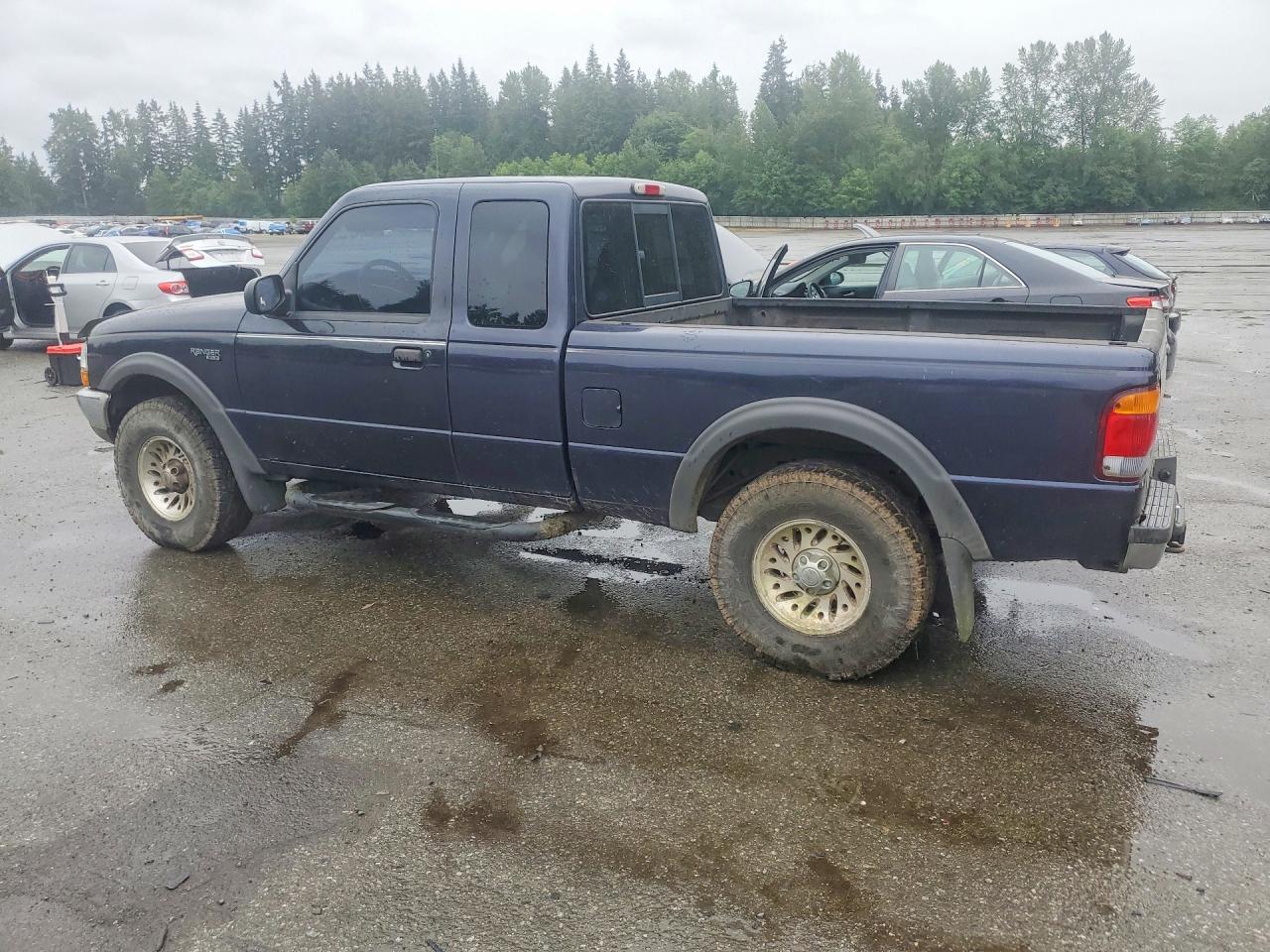 Ford Ranger Super Cab