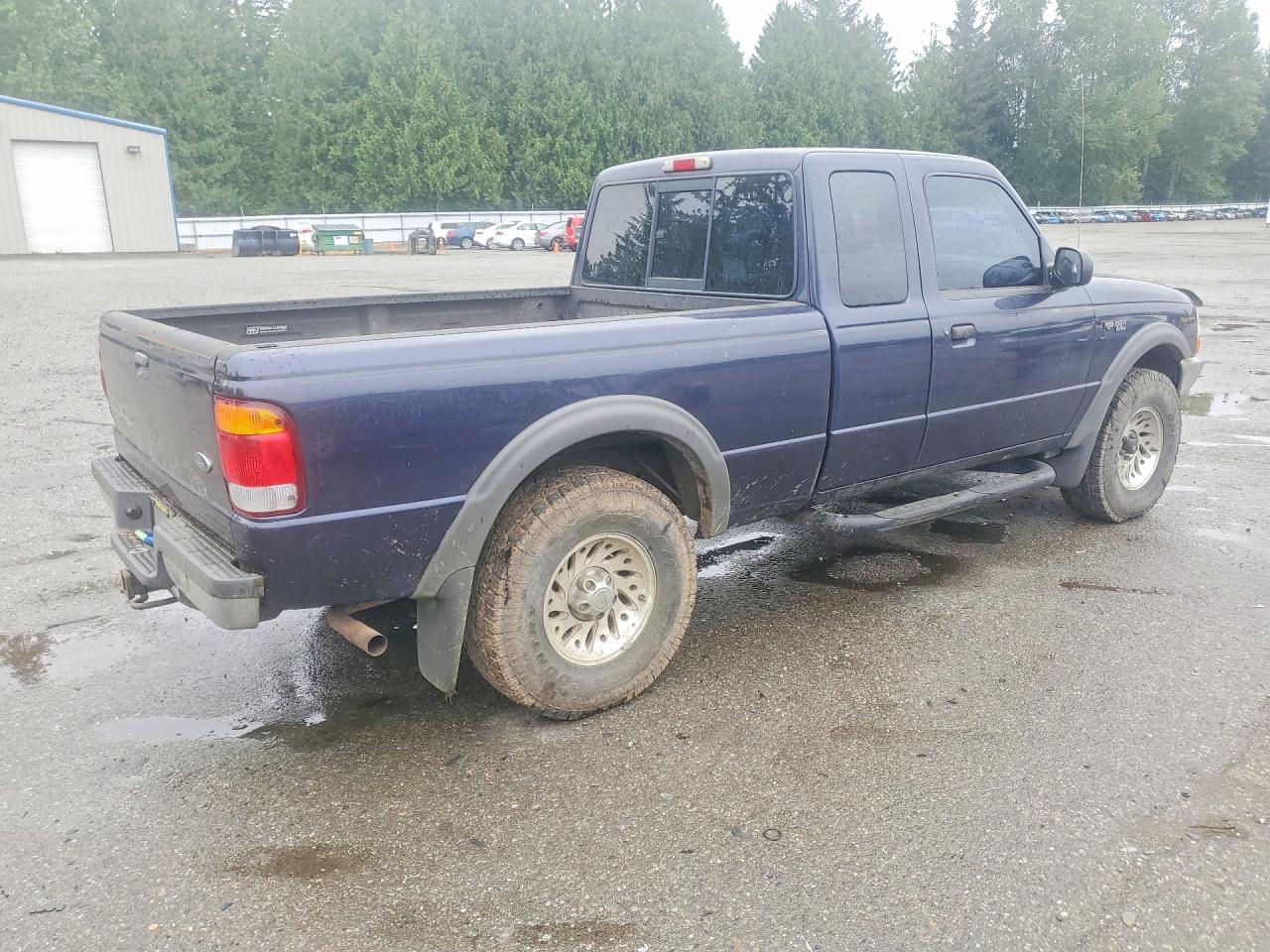 Ford Ranger Super Cab