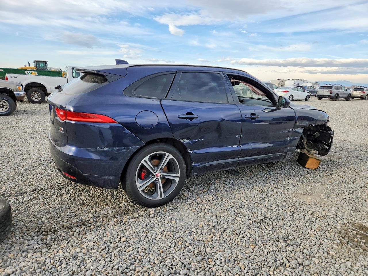 Jaguar F-PACE S