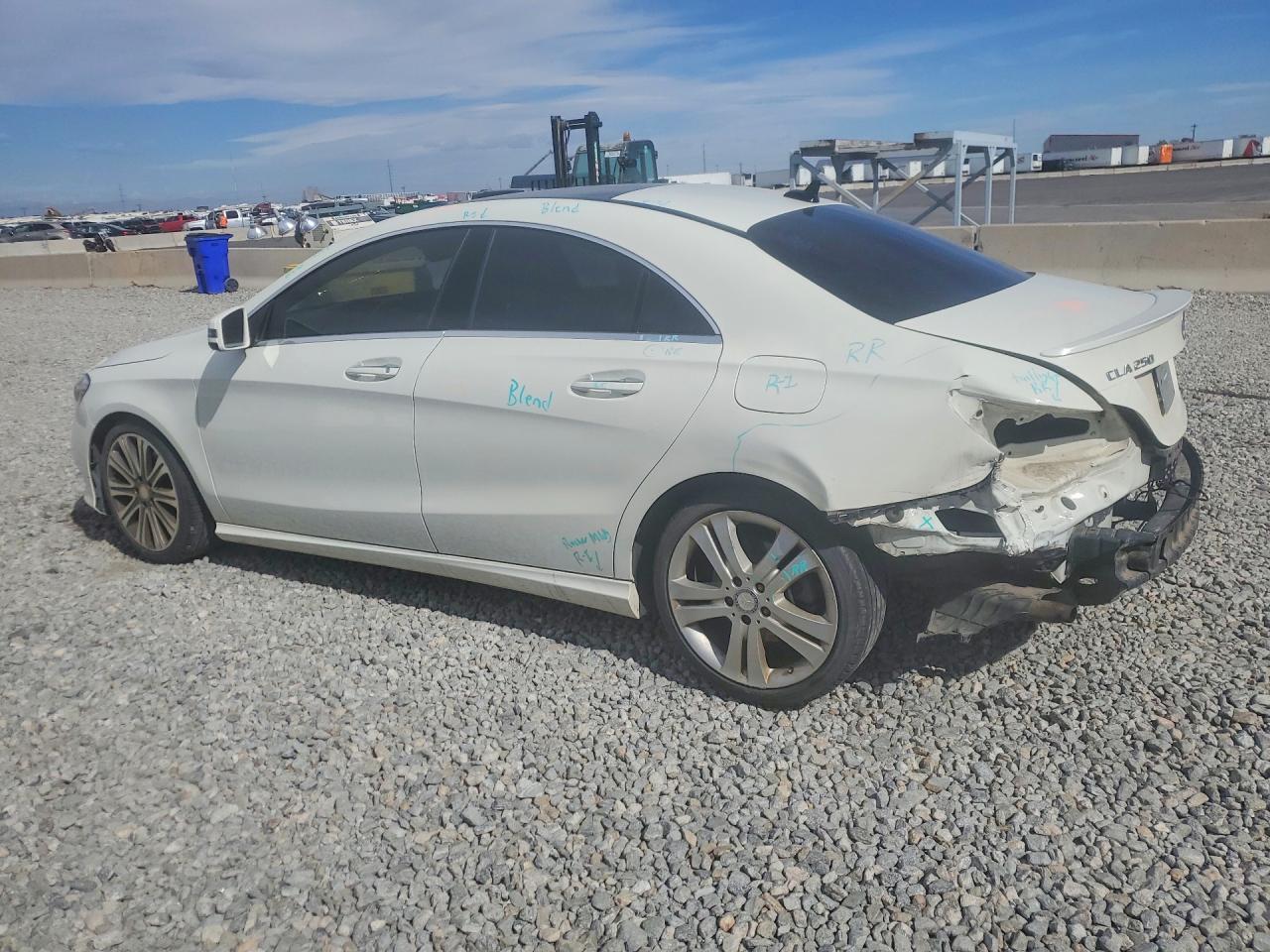 Mercedes-Benz Cla-class 250 4matic