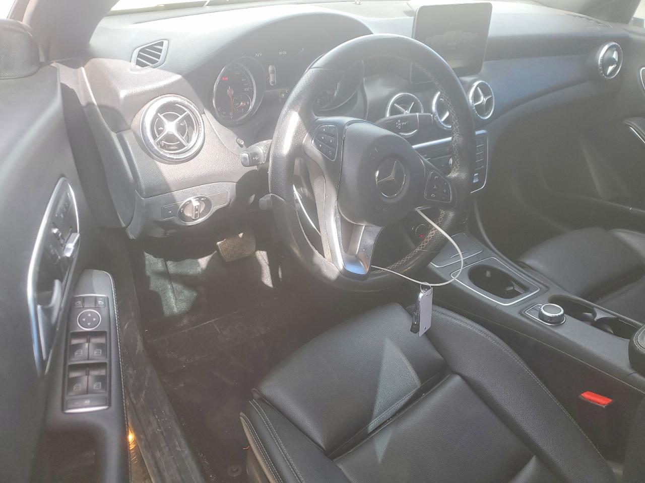 Mercedes-Benz Cla-class 250 4matic