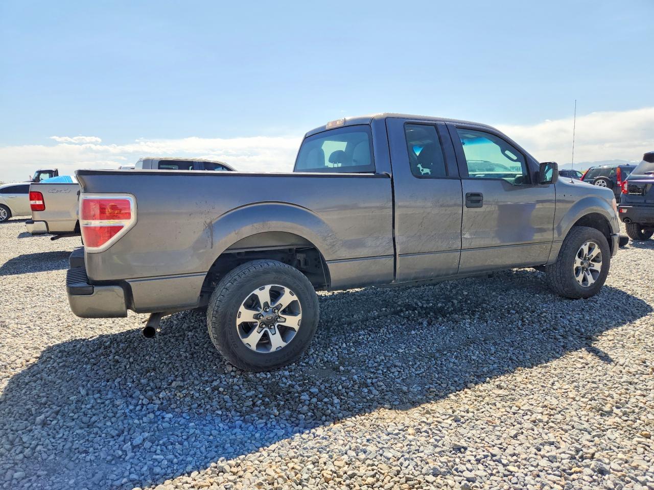 Ford F-150 Super Cab